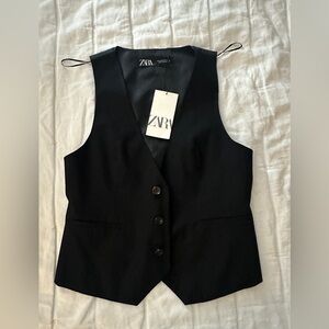 Zara vest NWT black medium